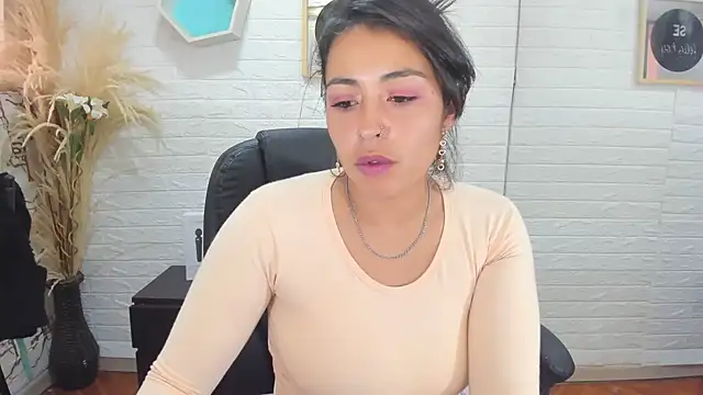 Aisha 09 online show from 02/21/25, 03:32