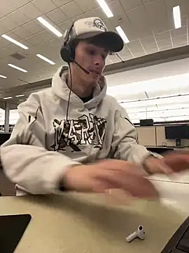 ppahcket online show from 01/15/25, 03:22