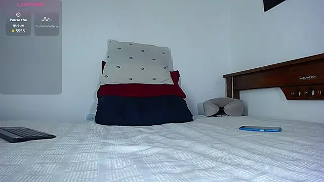diamond black00 online show from 07/09/26, 07:07