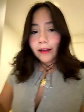 kittyfresita online show from 10/15/25, 04:45