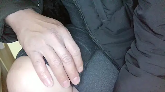 huzi518 online show from 03/09/25, 06:50