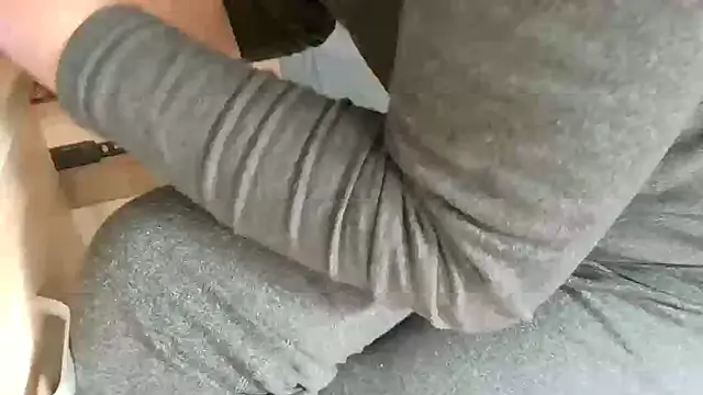 huzi518 online show from 03/22/25, 01:11