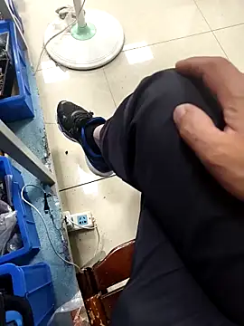 huzi518 online show from 09/10/25, 02:22