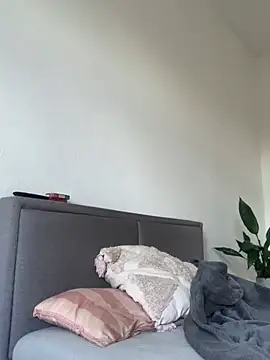 Snapshot of MiguelRausch chatting on 01/14/25, 02:22 MiguelRausch online show from 01/14/25, 02:22