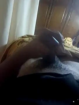 Snapshot of MostafaJr97 chatting on 10/16/25, 02:12 MostafaJr97 online show from 10/16/25, 02:12