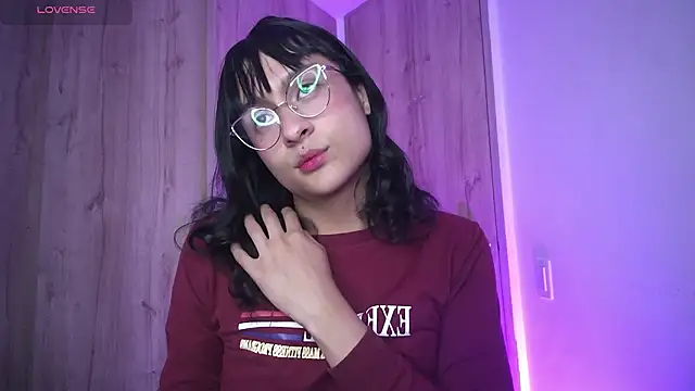 Kiitygirl online show from 01/05/25, 06:02