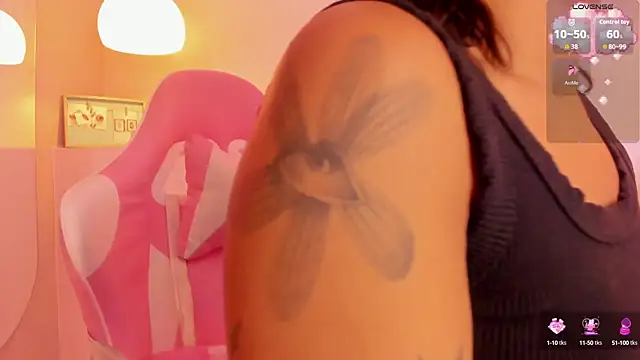 soy jess03 online show from 09/18/25, 12:29