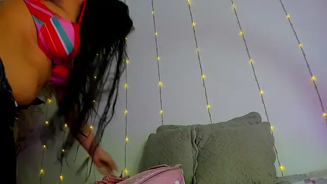 Snapshot of Maisa_issa chatting on 02/07/26, 12:53 Maisa issa online show from 02/07/26, 12:53