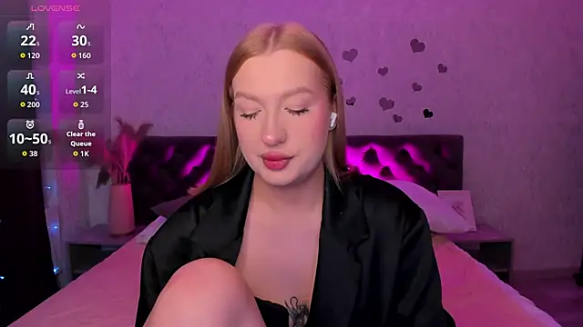 Emma  Leee online show from 10/06/25, 11:46