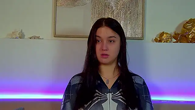 ChristinaMilton online show from 12/01/25, 06:35