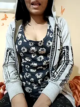 Snapshot of Sanaya_7 chatting on 12/25/24, 07:46 Sanaya 7 online show from 12/25/24, 07:46