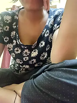 Snapshot of Sanaya_7 chatting on 01/19/25, 04:25 Sanaya 7 online show from 01/19/25, 04:25