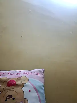 Snapshot of Sanaya_7 chatting on 11/12/25, 05:46 Sanaya 7 online show from 11/12/25, 05:46