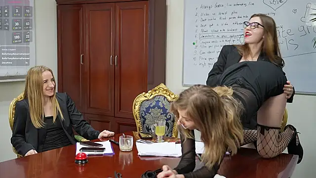 Michelle 054 online show from 01/30/25, 09:47