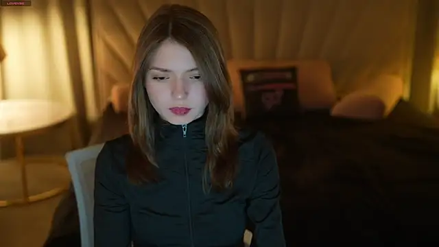 Michelle 054 online show from 12/15/25, 05:06