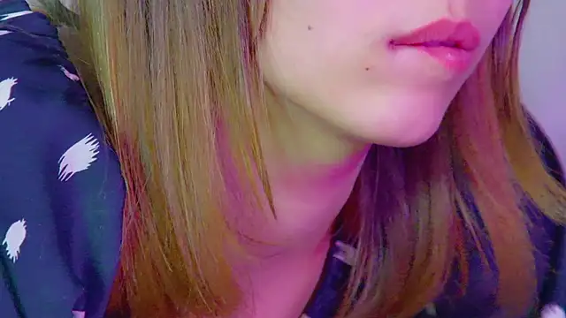 PollyLanders online show from 03/18/25, 03:42