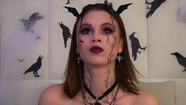 PollyLanders online show from 11/01/25, 06:21