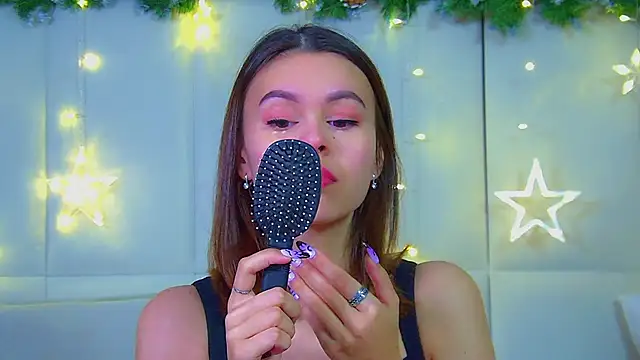 PollyLanders online show from 12/03/25, 06:39