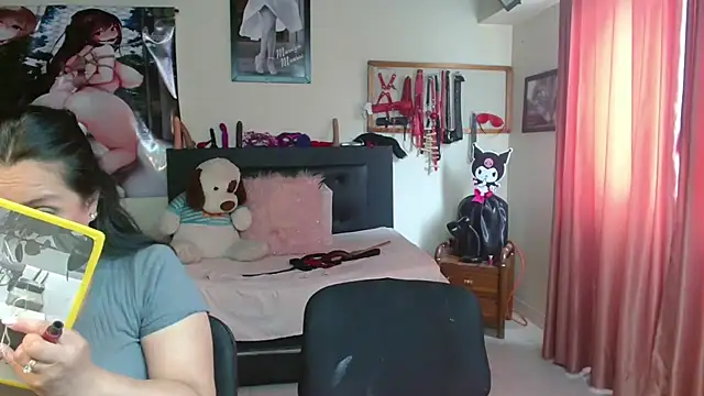 Snapshot of Marilynselxoveanalhard chatting on 05/19/26, 01:50 Marilynselxoveanalhard online show from 05/19/26, 01:50