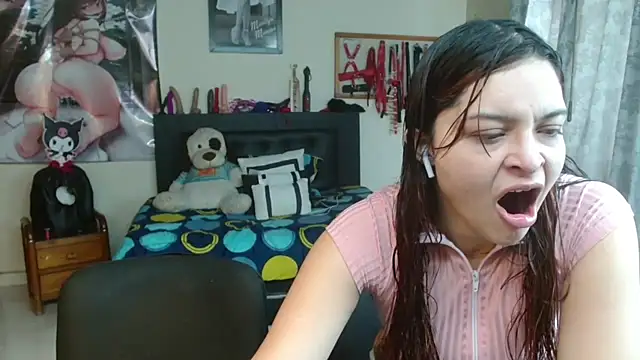 Snapshot of Marilynselxoveanalhard chatting on 05/29/26, 01:31 Marilynselxoveanalhard online show from 05/29/26, 01:31