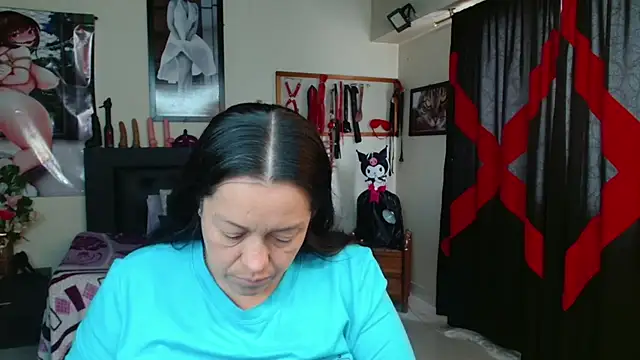 Snapshot of Marilynselxoveanalhard chatting on 07/15/26, 01:49 Marilynselxoveanalhard online show from 07/15/26, 01:49