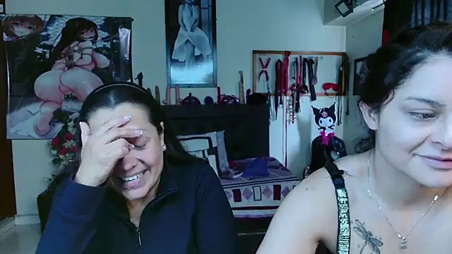 Snapshot of Marilynselxoveanalhard chatting on 07/16/26, 01:39 Marilynselxoveanalhard online show from 07/16/26, 01:39