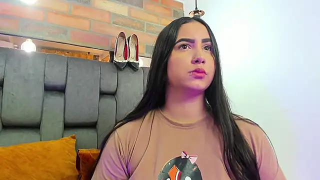 JESSYCORTES online show from 09/09/25, 01:43