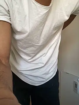 Lucascacaca online show from 02/01/25, 11:21