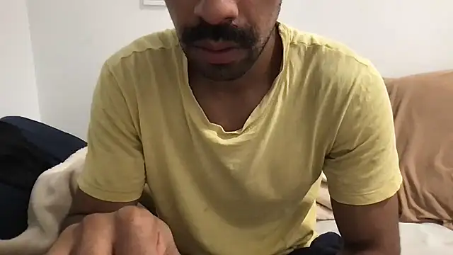 Snapshot of Lucascacaca chatting on 06/27/26, 10:04 Lucascacaca online show from 06/27/26, 10:04