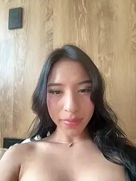 Snapshot of Sarah_cam06 chatting on 08/07/26, 10:45 Sarah cam06 online show from 08/07/26, 10:45