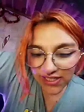 SophiaWeestt99 online show from 02/20/25, 04:28