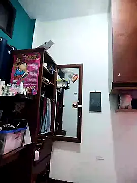 SophiaWeestt99 online show from 02/28/25, 08:20