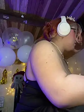 SophiaWeestt99 online show from 03/25/26, 03:45