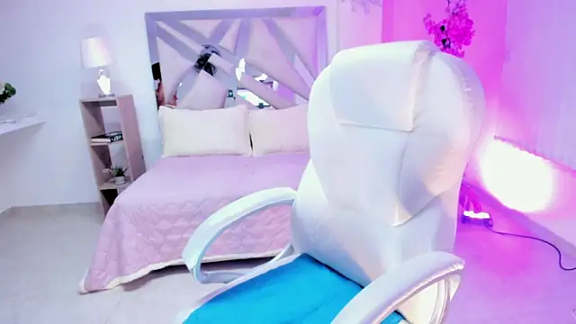 Shantaall  online show from 03/21/25, 10:50