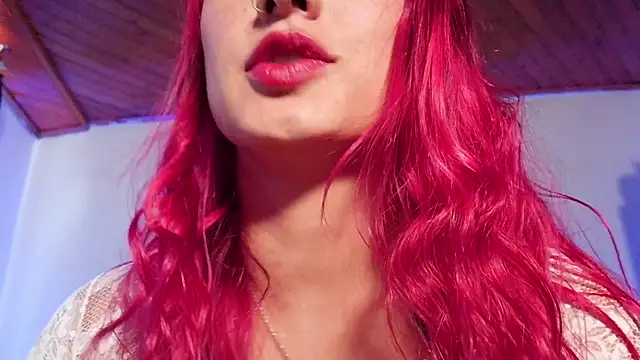 luccycollins  online show from 02/26/26, 02:49