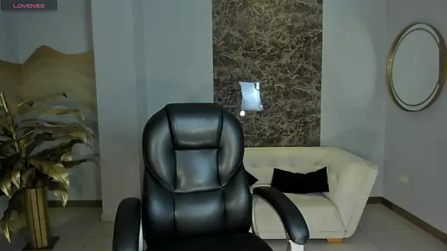 RebeccaHudson online show from 04/02/26, 06:38