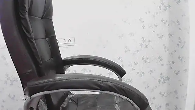 Snapshot of collage_hoty chatting on 02/04/26, 07:03 collage hoty online show from 02/04/26, 07:03