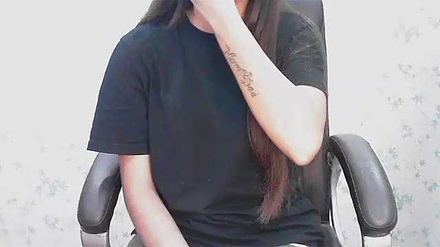 Snapshot of collage_hoty chatting on 02/13/26, 02:29 collage hoty online show from 02/13/26, 02:29