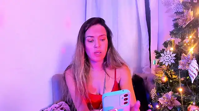 Snapshot of camilawm19 chatting on 12/04/24, 10:35 camilawm19 online show from 12/04/24, 10:35