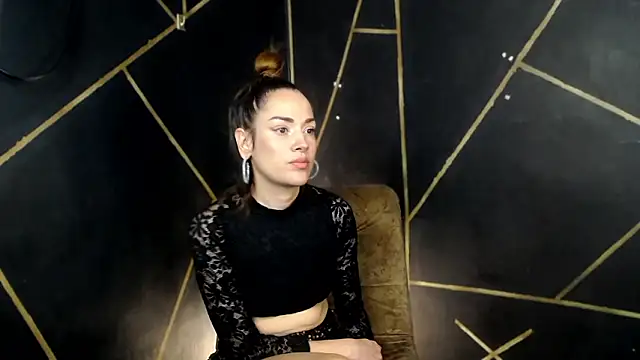 Snapshot of camilawm19 chatting on 03/15/26, 08:48 camilawm19 online show from 03/15/26, 08:48