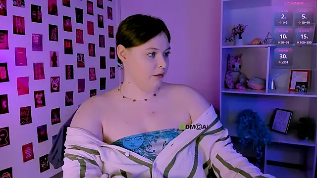 nikole kitt online show from 06/29/26, 06:41