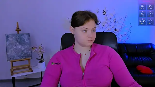 nikole kitt online show from 07/18/26, 06:34