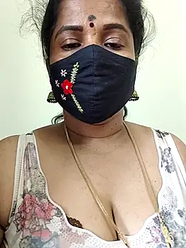 gaurika18 online show from 05/01/26, 09:36