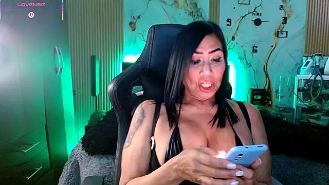 Demion prince online show from 04/19/26, 01:16