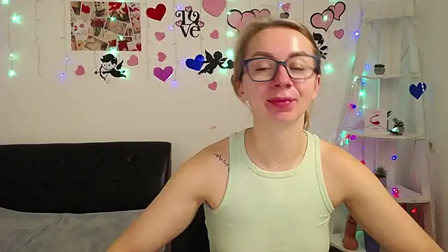 Snapshot of VasilisaSii chatting on 01/29/25, 06:22 VasilisaSii online show from 01/29/25, 06:22