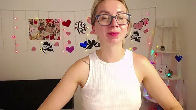 Snapshot of VasilisaSii chatting on 01/29/25, 03:26 VasilisaSii online show from 01/29/25, 03:26