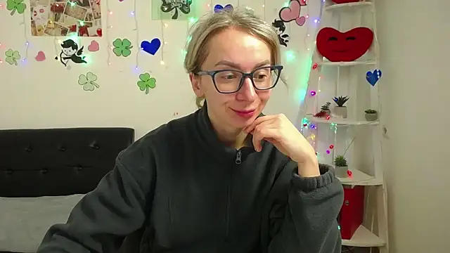 Snapshot of VasilisaSii chatting on 03/22/25, 06:00 VasilisaSii online show from 03/22/25, 06:00