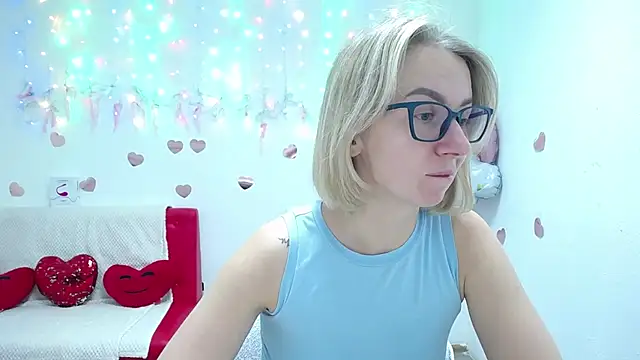 Snapshot of VasilisaSii chatting on 09/12/25, 05:07 VasilisaSii online show from 09/12/25, 05:07