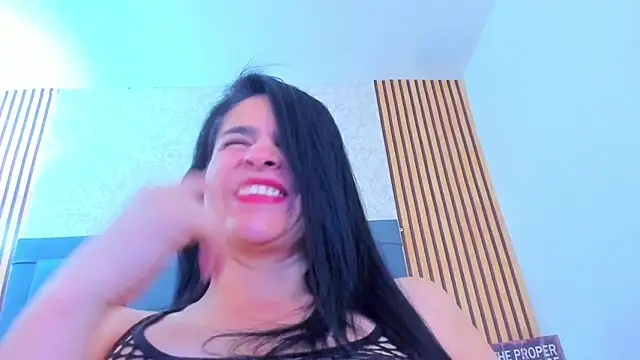 Snapshot of candela_collinss chatting on 12/05/24, 12:11 candela collinss online show from 12/05/24, 12:11