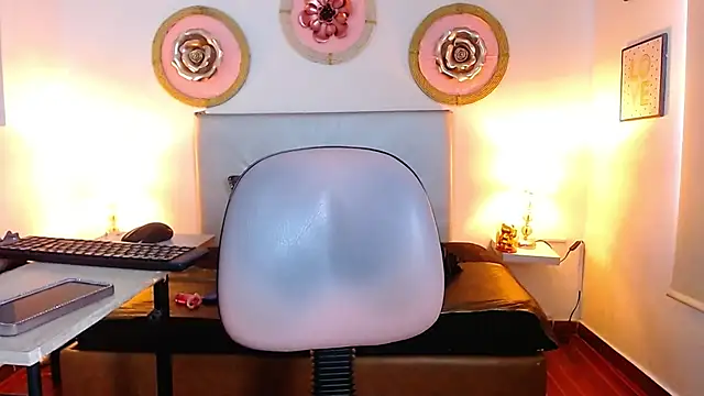 zoe hecate sexx online show from 06/17/26, 12:40